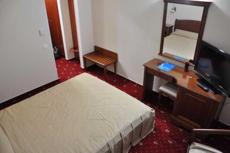 Hotel Traian Braila Bagian luar foto