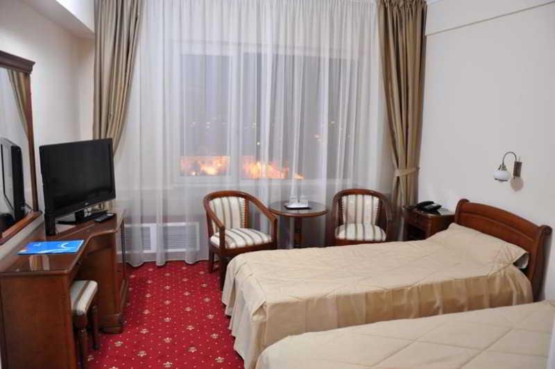 Hotel Traian Braila Bagian luar foto