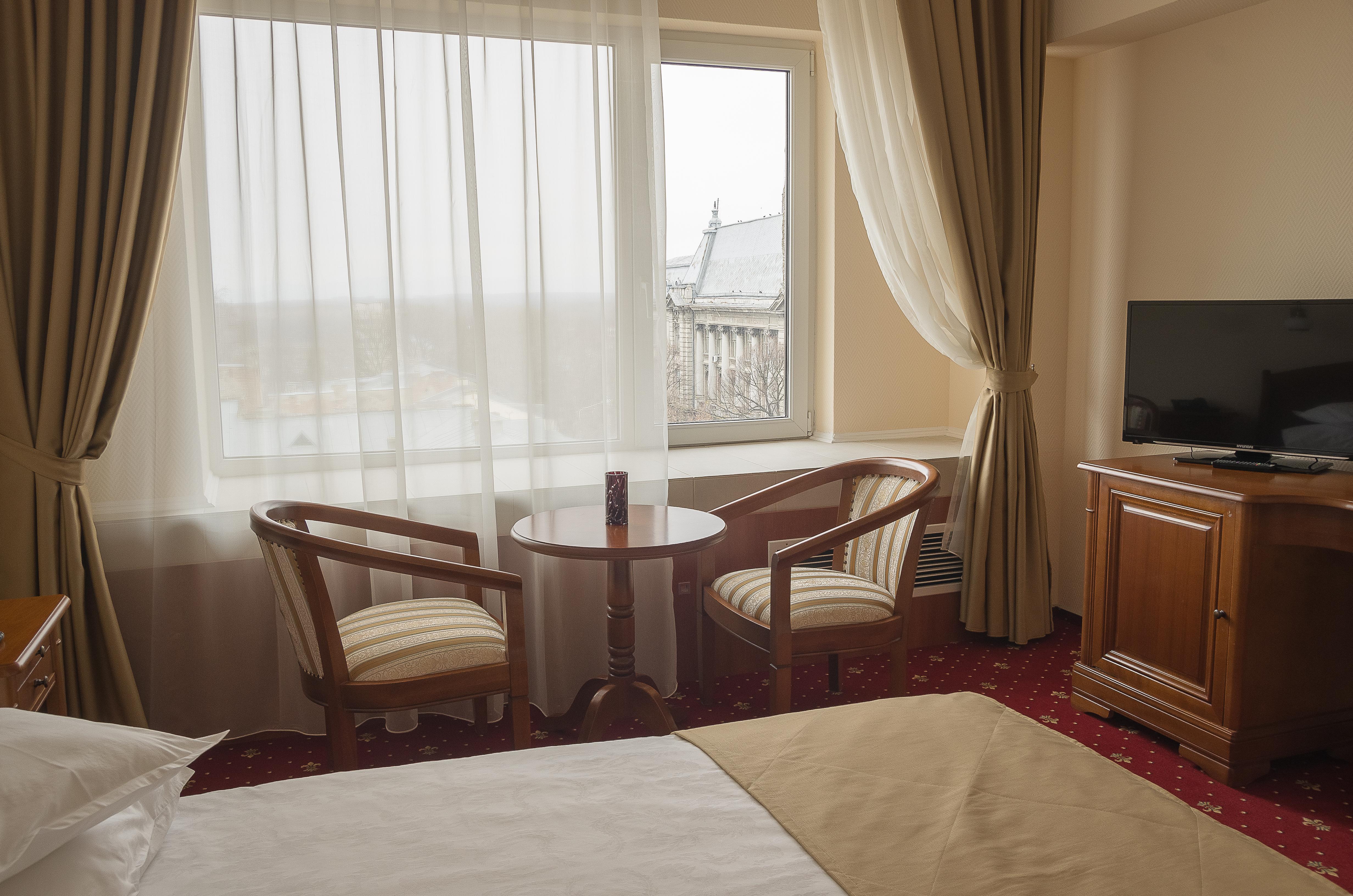 Hotel Traian Braila Bagian luar foto