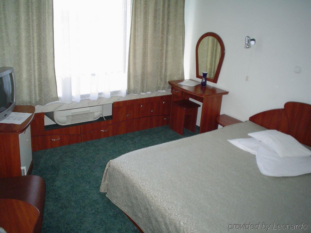 Hotel Traian Braila Bagian luar foto