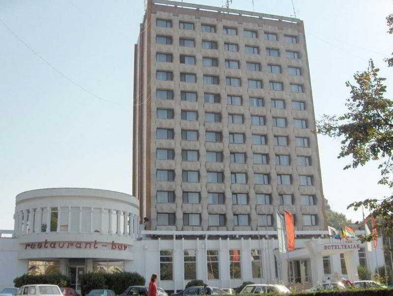 Hotel Traian Braila Bagian luar foto