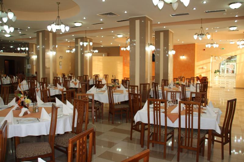 Hotel Traian Braila Bagian luar foto
